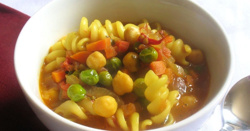 Summery Tomato Soup with Pasta and Chickpeas