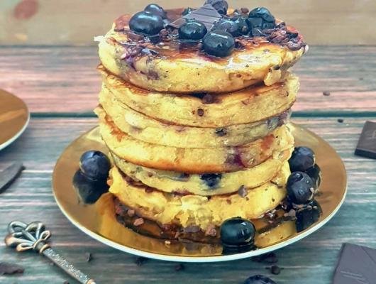 Blueberry, Chocolate & Cocao Superfood Pancakes – Gluten-Free/Paleo/Vegan