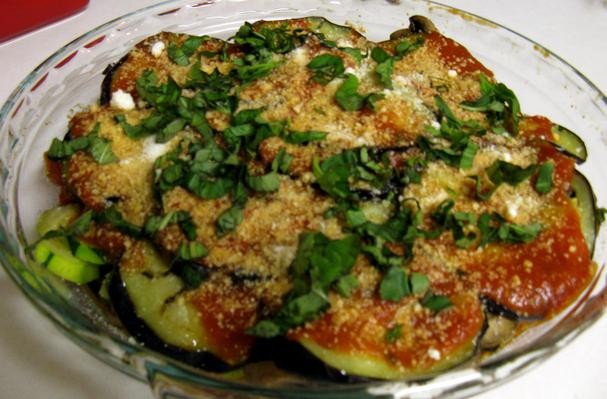 No-Breadcrumb Eggplant, Zucchini and Mushroom Parmesan Bake