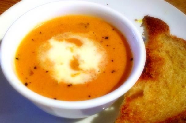 Homemade Creamy Tomato Soup