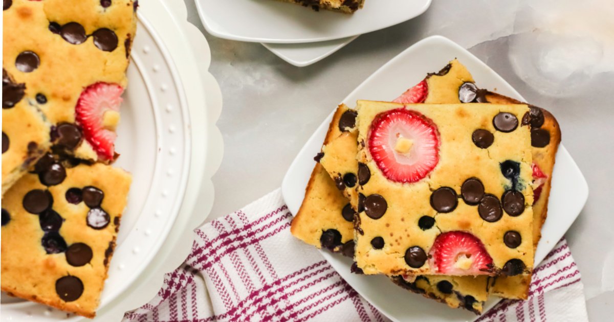 Easy Sheet Pan Pancakes