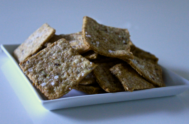 Whole-wheat Flaxseed and Fennel Crackers