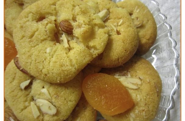 Apricot Chickpea Flour Cookies