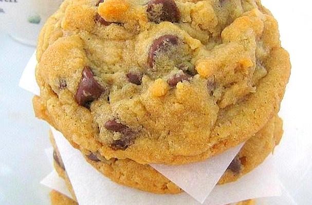 Peanut Butter-Oatmeal Chocolate Chip Cookies