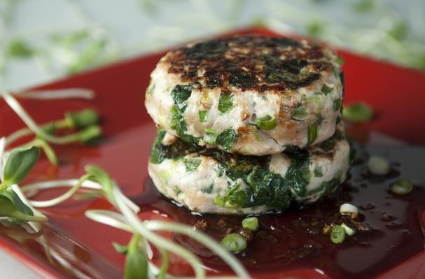 Turkey-Spinach Burgers With Sweet Soy-Ginger Sauce