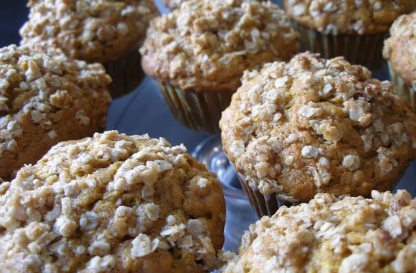 Pumpkin Pecan Streusel Muffins